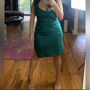 Women's Emerald Green Satin Cowl Neck Cocktail Midi Dress size Medium